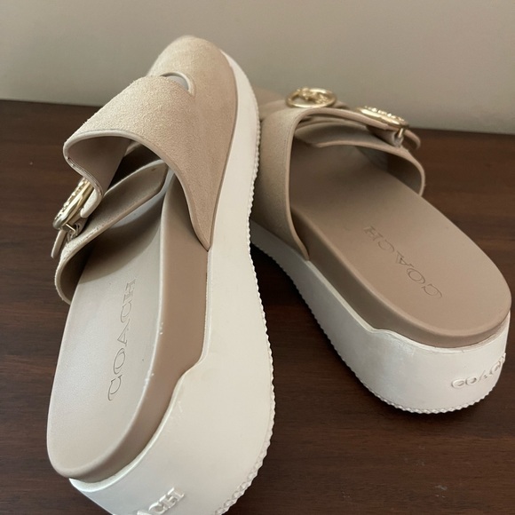 Coach sandals - Picture 3 of 5